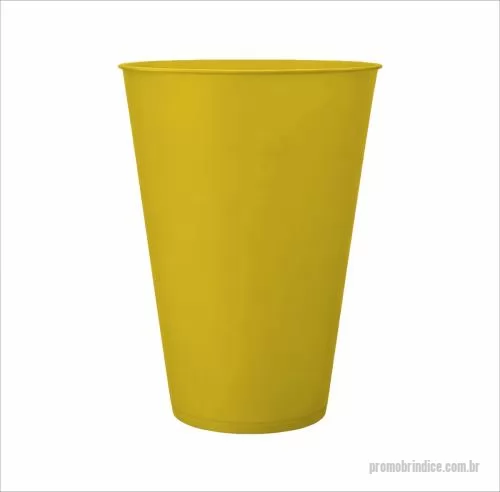 Copo personalizado - Copo com capacidade de 450 ml produzido em polipropileno, com peso aproximado de 27 gramas, altura de 12,4 cm, diâmetro da boca de 8,5 cm e base de 5,8 cm, desenvolvido para oferecer leveza, resistência e excelente desempenho no uso contínuo. Seu for