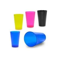 Copo personalizado no formato caldereta com tamanho apropriado para servir uma boa cerveja é o brinde personalizado que vai fazer sucesso.