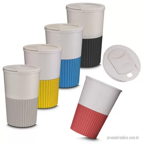 Copo Plástico personalizado - Copo plástico com parede dupla, produzido com fibra de trigo e plástico, com capacidade de 400ml e tampa rosqueável.