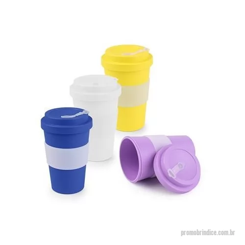 Copo Plástico personalizado - Copo plástico produzido em Plástico RPET, com capacidade de 400ml, tampa rosqueável e detalhe em silicone. Dimensão Produto: 14 x ø8,3 cm Peso do Produto: 0,162kg