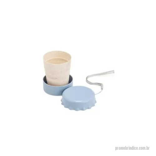 Copo sanfonado personalizado - Copo retrátil em palha de trigo de 125 ml. Acompanha alça de nylon. Altura : 3,2 cm Largura : 7,3 cm Circunferência : 18,4 cm Comprimento : Aberto s/ tampa: 7,7cm Peso aproximado g : 33