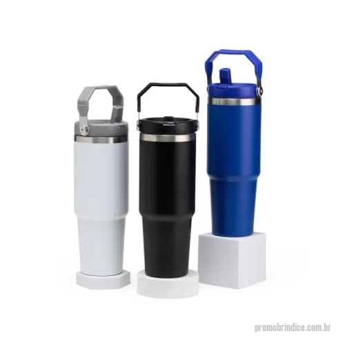 Copo térmico personalizado -  Copo Térmico 860mlCopo Térmico 860mlCopo Térmico 860mlCopo Térmico 860ml E@08146 Copo Térmico 860ml  Descrição: O conforto de ter a bebida sempre trincando! Este copo térmico com parede dupla, feito em inox e de capacidade de até 860ml, possui tampa com alça de transporte, bico flip e canudo interno para apreciar bebidas com o sabor ainda mais concentrado e gelado.  Altura :  25,9 cm  Largura :  9 cm  Circunferência :  28 cm  Medidas aproximadas para gravação (CxL):  10 cm x 10 cm  Peso aproximado (g):  377