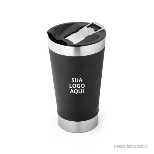 Copo térmico personalizado - O Copo de Viagem Térmico em Aço Inox é ideal para manter suas bebidas quentes ou frias por muito mais tempo. Com parede dupla isolada a vácuo, oferece excelente desempenho térmico e praticidade no dia a dia. Possui capacidade de até 630 mL e tampa funcional que inclui um abridor de garrafas, tornando o produto ainda mais versátil. Fornecido em caixa presente de papel kraft reciclado, é uma opção sustentável e elegante para brindes corporativos, ações promocionais ou uso pessoal. Certificação EU Food Grade, garantindo segurança e qualidade alimentar.