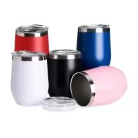 Descrição: Copo térmico de capacidade de 320ml, feito em inox, com parede dupla e tampa plástica (livre de BPA) com bocal para um consumo mais rápido e prático.  Altura :  11,7 cm  Largura :  8,7 cm  Circunferência :  27,7 cm  Medidas aproximadas para gravação (CxL):  4 cm X 5 cm  Peso aproximado (g):  173