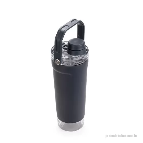 Coqueteleira personalizada - Coqueteleira térmica de parede dupla, com parte externa em inox 201 e pintura eletrostática, e camada interna em inox 304 com marcação de volume. Com capacidade máxima de 650ml, possui tampa rosqueável em polipropileno (PP) e policarbonato (PC), com protetor para o bocal e alça para transporte. Apresenta fundo rosqueável em PET com tampa de pressão, ideal para guardar suplementos. Acompanha mola misturadora em inox e peneira plástica.  Altura: 26,2 cm Largura: 10,8 cm Medidas aproximadas para gravação: (CxL): 15 cm x 4 cm (área sem relevo) - 15 cm x 6 cm (área baixo relevo) - 3 cm x 3 cm (tampa bocal)