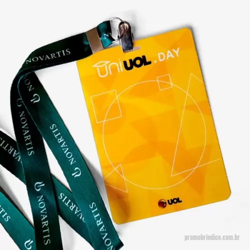 Credencial personalizado - Material em PVC com várias opções de espessura.  Credencial em PVC é um material rígido e refinado. Resistente a água e sol, não desbota, não amassa e não acaba, podendo ser reutilizada.