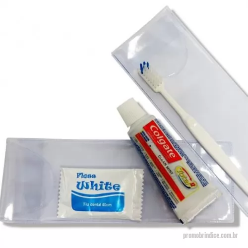 Creme dental personalizado - Kit higiene bucal Kansas - Colgate, contendo:  Creme dental Colgate 30g.; Escova dental 23 tufos R – branca Fio dental Floss White sachê – 40cm; Estojo Kansas  (16,0cm X 6,0cm) em PVC cristal.