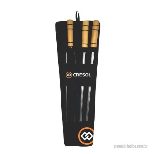 Espeto para churrasco personalizado - KIT DE 3 ESPETOS DE CHURRASCO COM 65 CM - 2 ESPETOS SIMPLES 1 ESPETO DUPLO