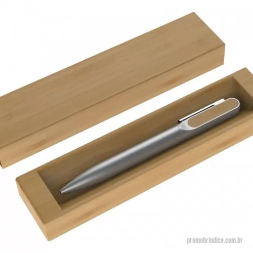 Estojo de madeira personalizado -  Estojo de papel para uma caneta com acabamento similar a bambu. OBS.: IMAGEM MERAMENTE ILUSTRATIVA, NÃO ACOMPANHA CANETA.