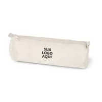 Estojo para Lápis em Algodão - Sustentabilidade e Organização em Um Só Produto! Apresente sua marca de forma inovadora e consciente com nosso Estojo para Lápis em Algodão. SOMOS FABRICANTES! Um brinde exclusivo que combina qualidade, praticidade e sustentabilidade, ideal para promover a sua empresa com um toque ecológico. Características do Produto: Material: Confeccionado em algodão 100% natural, proporcionando durabilidade e um toque suave. Design: Simples e elegante, com fechamento seguro para proteger seus lápis e outros itens de escrita. Dimensões: Projetado para armazenar lápis, canetas e outros materiais de escrita, oferecendo versatilidade e praticidade. Personalização: Personalize com o logo ou design da sua empresa, disponível em várias cores para atender às suas necessidades específicas. Sustentabilidade: Uma opção ecológica que reduz o uso de materiais plásticos, contribuindo para a preservação do meio ambiente.