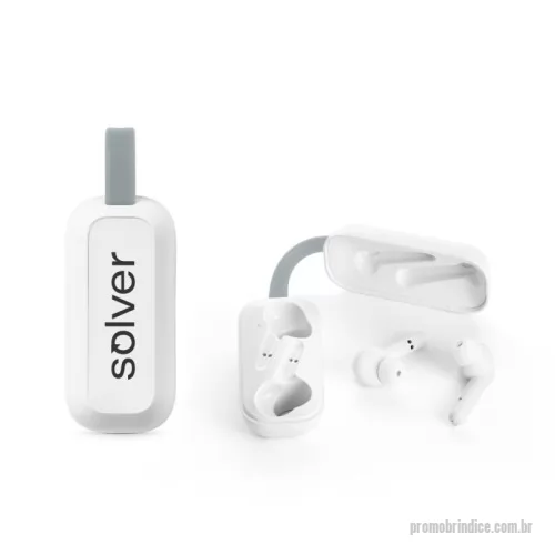 Fone de Ouvido Bluetooth personalizado - Fones de ouvido wireless stereo em ABS com transmissão por bluetooth 5.0 e tempo de reprodução de 3 horas. O estojo de carregamento, com uma bateria 250 mAh, é também em ABS e contém uma presilha em silicone que permite transportar e carregar os fones de forma fácil e confortável. Produto fornecido em caixa presente com cabo de carregamento micro USB. 