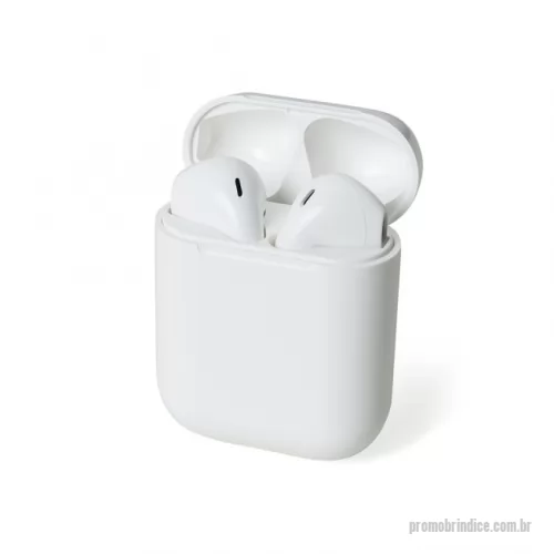 Fone de Ouvido Bluetooth personalizado - Descrição: Fone de ouvido bluetooth com comandos touch, microfone e case carregador de fechamento magnético. Fones e case com acabamento brilhante, acompanha USB Lightning.  Altura :  5,6 cm  Largura :  4,4 cm  Espessura :  2,1 cm  Medidas aproximadas para gravação (CxL):  3 cm x 3 cm  Peso aproximado (g):  39