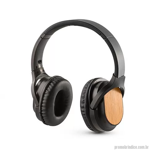 Fone de ouvido personalizado - Fones de ouvido sem fio personalizado, em bambu e ABS, com Bluetooth v5.0, entrada AUX e leitor de cartões TF. Bateria com capacidade de até 400 mAh, oferecendo aproximadamente 5 horas de autonomia. Embalagem presente em caixa de papel kraft.