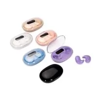 Fones de ouvido intra-auriculares sem fio, com estrutura leve e compacta em plástico e conexão via Bluetooth 5.3, garantindo estabilidade durante o uso. Possui estojo de carregamento com display de LED para visualizar o nível de carga. Acompanha cabo USB-C.