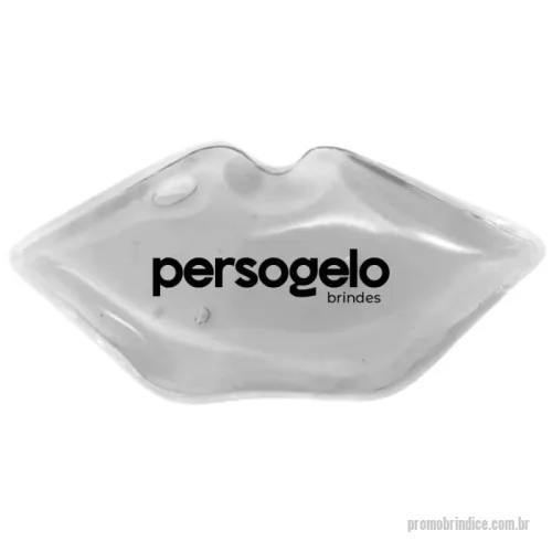 Forma para gelo personalizada - Gelo Personalizado em Formato de Boca (11x5 cm) - Persogelo  Exclusividade e Alívio Pós-Procedimento Estético  O Gelo Personalizado em Formato de Boca da Persogelo é ideal para clínicas de estética que buscam um brinde diferenciado e eficaz para seus pacientes. Com dimensões de 11x5 cm, este gelo é perfeito para aplicação em áreas delicadas após procedimentos estéticos, proporcionando alívio e conforto. Produzido com gel atóxico de alta qualidade, congela rapidamente e mantém a temperatura ideal por mais tempo, auxiliando na recuperação e reduzindo o inchaço. A personalização em até 2 cores destaca sua marca e reforça o cuidado com seus pacientes.  Por que escolher o Gelo Personalizado da Persogelo?  Ideal para Clínicas de Estética: Perfeito para brindes pós-procedimento, oferecendo cuidado e conforto aos pacientes. Design Exclusivo: O formato de boca torna o produto único e memorável. Resfriamento Eficaz: O gel atóxico de alta qualidade garante resfriamento prolongado e seguro. Person