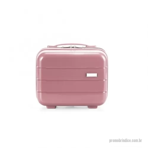 Frasqueira personalizada - Frasqueira de plástico rígido, possui compartimento interno e bolso com tela para itens menor, conta com uma alça de mão e um elástico traseiro para fácil encaixe em malas maiores. Além disso, possui 4 apoios reforçados.