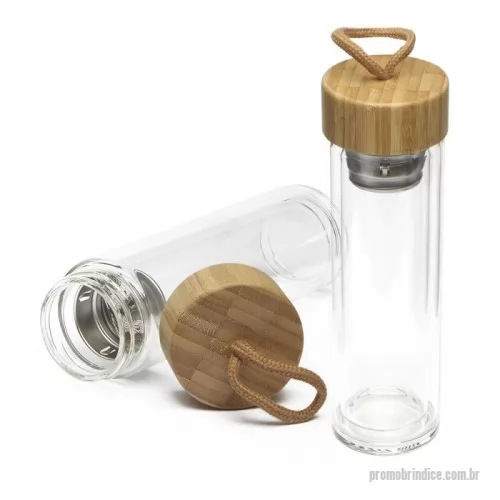 Garrafa com infusor personalizada - Garrafa de vidro borossilicato com parede dupla e capacidade de até 360 ml com infusor. Tampa rosqueável em bambu com anel de silicone para vedação e alça tipo corda. Conserva líquido quente por até 2 horas e líquido frio até 3 horas