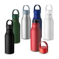 Garrafa em alumínio com capacidade de 650ml. Tampa rosqueável em plástico com alça em silicone na cor do produto. Pintura fosca.