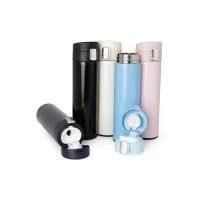 Garrafa inox 304 com capacidade de 400ml, tampa com botão de acionamento e trava de segurança.