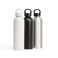 Garrafa em alumínio com capacidade máxima de 630ml. Possui acabamento fosco com brilho de efeito cintilante e revestimento plástico no bocal. Conta com tampa rosqueável em plástico com alça fixa.