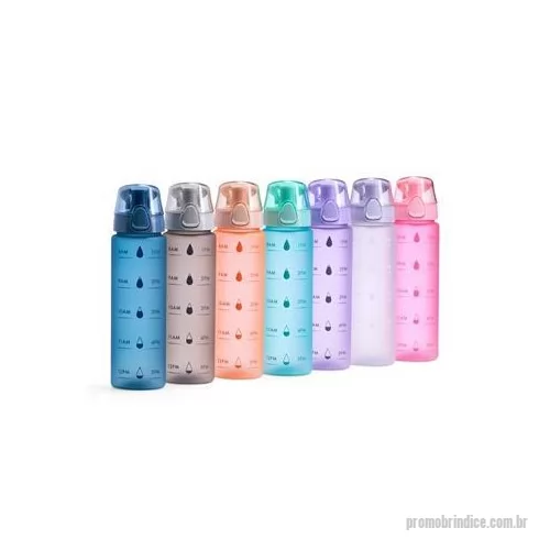 Garrafa personalizada - Mantenha-se hidratado com a nossa garrafa ideal para o dia a dia. Feita de plástico resistente, ela combina praticidade e funcionalidade com um design inteligente. Possui tampa com bocal e botão de acionamento para facilitar o uso, alça para transpor