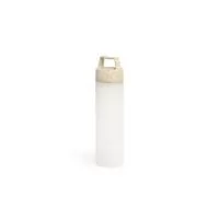 Garrafa plastica com capacidade de 650 ml, com tampa de fibra de arroz rosqueável e alça. Altura : 25,7 cm Largura : 6,6 cm Circunferência : 21 cm Peso aproximado g : 191