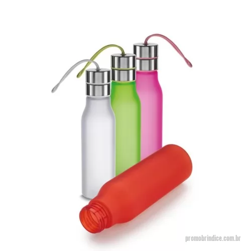 Garrafa Plástica personalizada - Garrafa plástica com capacidade de até 570 ml com filtro, alça de silicone e tampa rosqueável em metal, com anel silicone para vedação. Pintura fosca jateada. A técnina que é utilizada para gravação é silk screen com tinta bi-componentes, sendo possivel também gravar em UV DIGITAL preparando a garrafa com promotor de aderência antes de receber a impressão.