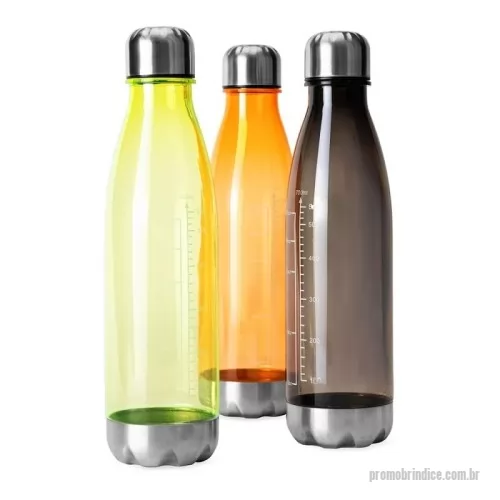 Garrafa Plástica personalizada - Garrafa plástica translúcida com capacidade máxima de 750ml e marcação de volume até 700ml. Conta ainda com base e tampa rosqueável em alumínio.