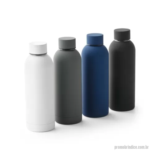 Garrafa térmica personalizada - Garrafa em aço inox (90% reciclado) de parede dupla térmica, isolada a vácuo, com tampa em aço inox. Parede com acabamento emborrachado dando um toque sofisticado. Capacidade até 550 mL. Preserva as bebidas quentes por 8 horas e as bebidas frias por 24 horas. ø70 x 220 mm