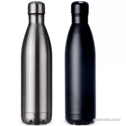 Garrafa térmica personalizada - Garrafa térmica 780ml em inox de alta qualidade. Possui tampa rosqueável com detalhe superior em relevo, pode ser utilizada com líquidos quentes ou frios. Observação: não colocar no fogão ou micro-ondas.  Altura :  30,3 cm Largura :  7,9 cm Circunferência :  25,7 cm Medidas aproximadas para gravação (CxL):  15,5 cm x 7 cm Peso aproximado (g):  410  Conservação líquidos quentes: ± 12 horas Conservação líquidos gelados: ± 24 horas