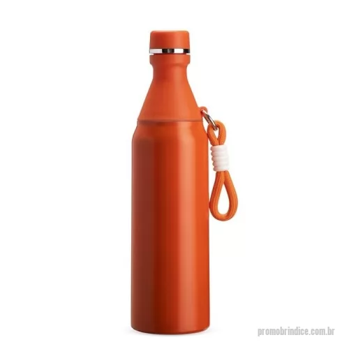 Garrafa térmica personalizada - Garrafa térmica em inox com capacidade para até 500ml. Possui estrutura de parede dupla, ideal para conservar a temperatura de líquidos por mais tempo. Conta com tampa rosqueável e compartimento removível em plástico, permitindo o uso como copo. Acompanha alça em nylon com detalhes em plástico e mosquetão metálico.