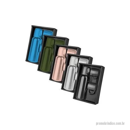 Garrafa térmica personalizada - Garrafa térmica em aço inox de parede dupla com capacidade de até 500ml. Acompanha 3 copos térmicos, um deles já acoplado na garrafa, como tampa. Dimensão Produto: 23xø7 cm Garrafa Dimensão Produto: 5,7xø6,1 cm Copo Peso do Produto: 0,424kg Embalagem