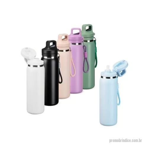 Garrafa térmica personalizada - Garrafa térmica com capacidade máxima de 600ml. Possui estrutura de parede dupla com interior em inox 304, exterior em inox 201 e pintura eletrostática. Conta com tampa rosqueável em plástico polipropileno (PP), anel de vedação em silicone, alça fixa com botão de acionamento para a abertura do bico retrátil. Acompanha canudo de silicone para encaixe interno e mosquetão em liga de zinco com alça em poliéster. Altura :  26,4 cm Largura :  7,4 cm Circunferência :  23,2 cm