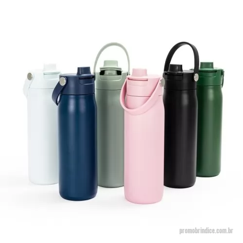 Garrafa térmica personalizada - Garrafa térmica com capacidade máxima de 700ml. Possui estrutura de parede dupla com interior em inox 304 e exterior em inox 201 com pintura eletrostática. Apresenta tampa rosqueável em plástico polipropileno (PP) com protetor para o bico, detalhe no topo e anel de vedação silicone, além de entrada interna para canudo e tampa fixa em borracha termoplástica (TPR). Acompanha canudo plástico para encaixe interno. Gravação da logomarca em 1 cor já incluso.