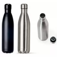 Precisa escolher um brinde para seu Parceiro, Cliente ou Funcionário que seja útil, sofisticado e tenha um ótimo espaço para estampar sua logomarca associando-a a Bem Estar, Diversão, Praia, Laser ou Esporte?  A Squeeze Térmica com capacidade para 780ml de Alta Qualidade é a opção para o sucesso da sua campanha!  Ele possui tampa com vedação e rosca e pode ser utilizada com líquidos quentes ou frios.  Observação: Não colocar no fogão ou micro-ondas e não mergulhar na água quando estiver limpando.