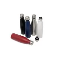 Garrafa térmica de inox com acabamento brilhante, capacidade de 500ml. Contém tampa de vedação rosqueável com detalhe externo em relevo.