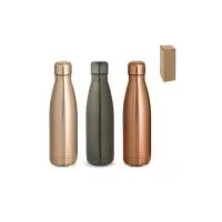 Garrafa em aço inox de parede dupla térmica, isolada a vácuo. Garrafa com acabamento metalizado e tampa em aço inox. Todas as componentes da garrafa - tampa, corpo e base - na mesma cor. Capacidade até 510 ml. Fornecido em caixa presente de papel kra