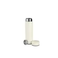 Garrafa térmica de parede dupla, com parte externa em inox 201 e pintura aplicada por spray, e camada interna em inox 304. Possui capacidade de até 400 ml, tampa rosqueável com parte interna em polipropileno PP e anel de vedação emborrachado, além de