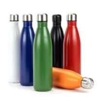 Descrição: Garrafa térmica 780ml em inox de alta qualidade. Possui tampa rosqueável com detalhe superior em relevo, pode ser utilizada com líquidos quentes ou frios. Observação: não colocar no fogão ou micro-ondas.  Altura :  30,3 cm  Largura :  7,9 cm  Circunferência :  25,7 cm