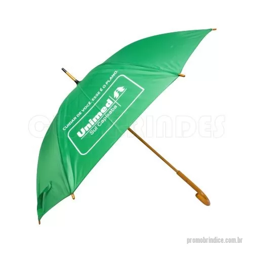 Guarda chuva personalizada - Guarda Chuva Colonial longo, nylon especial liso, cabo curvo em madeira, automático. Disponível em várias cores. Gravação da logomarca em 1 cor em 2 gomos já inclusa.  23  X 8 varetas. Tamanho: 120 cm de envergadura.