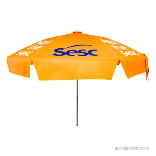 Guarda sol personalizada - Guarda Sol Personalizado com haste central em tubo de alumínio com reforço de madeira interiça. Disponível em várias cores. Gravação da logomarca em 1 cor aplicada em 4 gomos já inclusa.