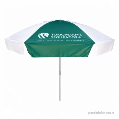 Guarda sol personalizada - Guarda Sol Personalizado com haste central em tubo de alumínio com reforço de madeira interiça. Disponível em várias cores. Gravação da logomarca em 1 cor aplicada em 4 gomos já inclusa.