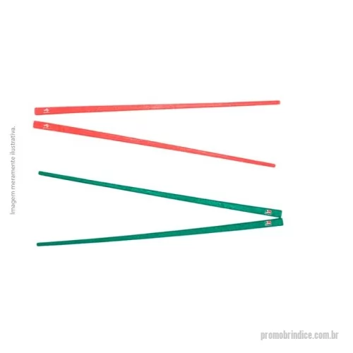 Hashi personalizado - O Par de Hashis Ecológico Green Fibras Colors 21 cm é uma opção sustentável, resistente e prática para o dia a dia. Produzido com fibra de madeira de reflorestamento, pigmentos orgânicos e Plástico Premium (PP) atóxico de alta qualidade, é reutilizável, fácil de higienizar e ideal para restaurantes, eventos temáticos, ações promocionais e brindes corporativos ligados à gastronomia e cultura oriental.