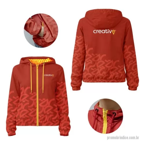 Jaqueta Corta-Vento personalizada - Jaqueta corta-vento em tecido Speed Tech com superfície sintética leve e de secagem rápida. Possui sublimação total para aplicação de arte externa e interna. Conta com dois bolsos laterais sem zíper, fechamento frontal por zíper tratorado, capuz (toca) com cordão redondo e acabamento com elástico nos punhos e barra.