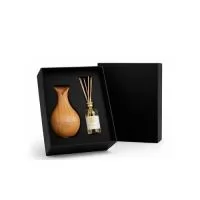 Kit personalizado em caixa de papel, umidificador elétrico com carregador USB, aromatizador de ambiente de 50ml.
