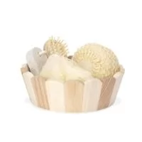 Kit Banho Natural Personalizado é Um presente elegante, útil e com excelente apresentação! O Kit Banho Natural vem acondicionado em um charmoso cesto de madeira, reunindo acessórios para cuidados pessoais em uma composição que transmite bem-estar e sofisticação.