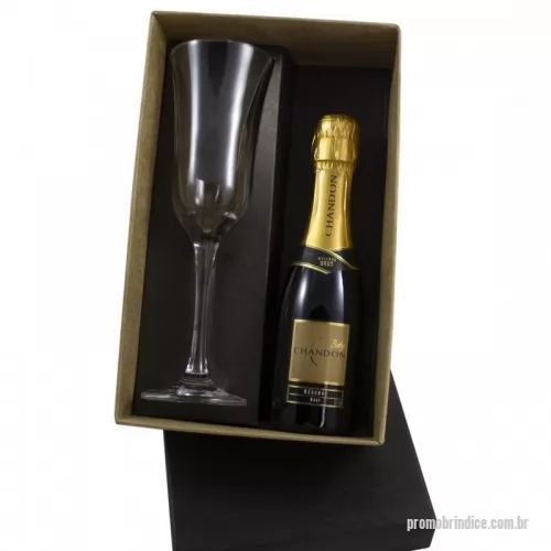 Kit bebidas personalizado - Kit Chandon personalizado em caixa de papel, 1 Chandon 187ml e Taça.