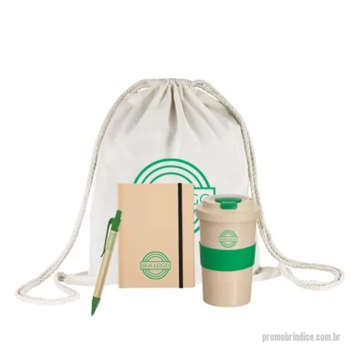 Kit Boas Vindas personalizado - Kit com mochila saco em algodão cru, bloco de anotações 18x15, caneta em papel reciclado e copo em fibra de bambu com tampa 450 ml.