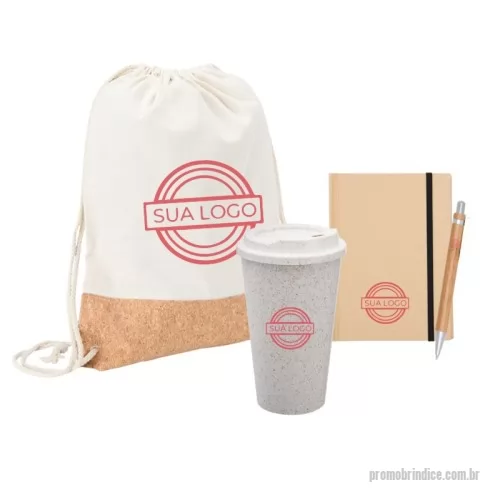 Kit Boas Vindas personalizado - Kit com Mochila Saco de Lona e Cortiça, Copo Fibra de Arroz 550 ml, Bloco 14x10 e Caneta Ecológica de Bambu
