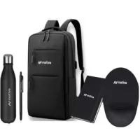 Mochila para notebook em tecido poliéster, mouse pad ergonômico, squeeze de aluminio de 550ml, caneta de metal e molesquine de 80fld 21x14cm.